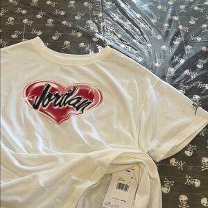 Jordan youth 13-15 yrs old White and Red Heart T-Shirt